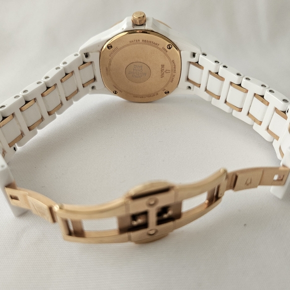 White Ceramic Watch with Gold Accents - Picture 6 of 6